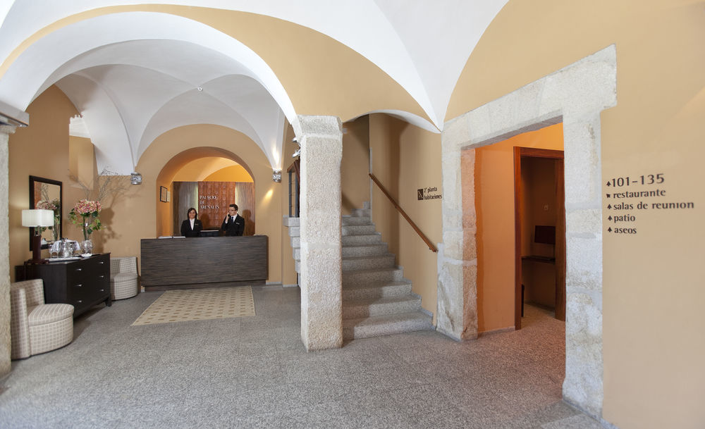 Hospes Palacio De Arenales & Spa Caces Zewnętrze zdjęcie